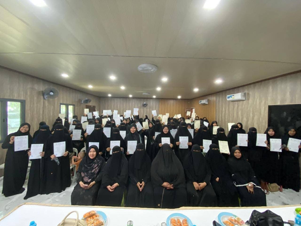 تنصيب مسؤولات الحافظات في فروع جمعية الحفاظ بالفلبين